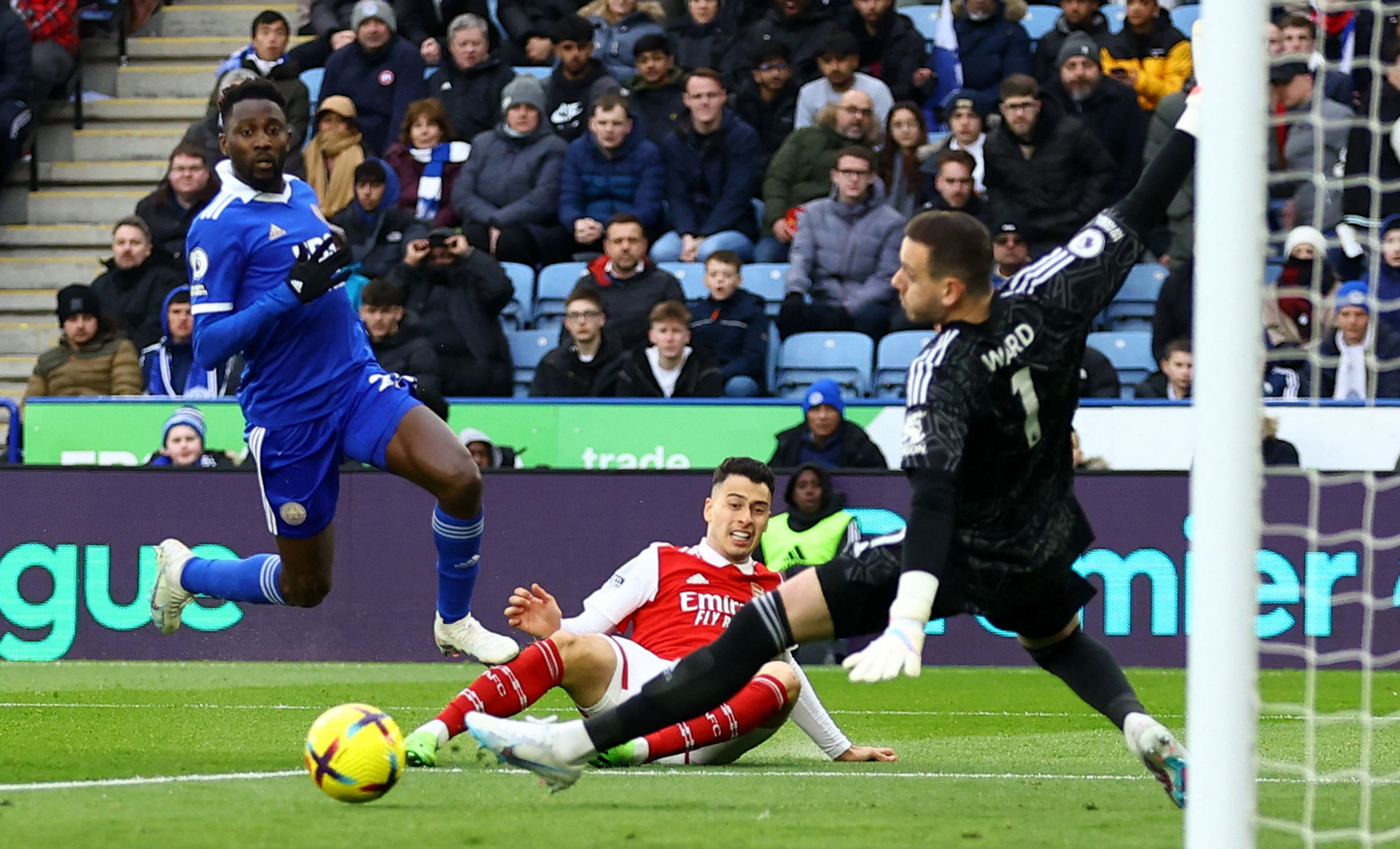 在足球赛场 在足球赛场